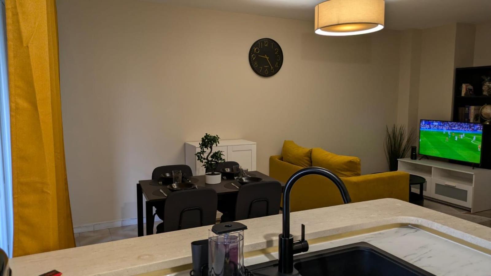 Appartement Evasion - Orly A 12 Min De Paris à Paray-Vieille-Poste Extérieur photo
